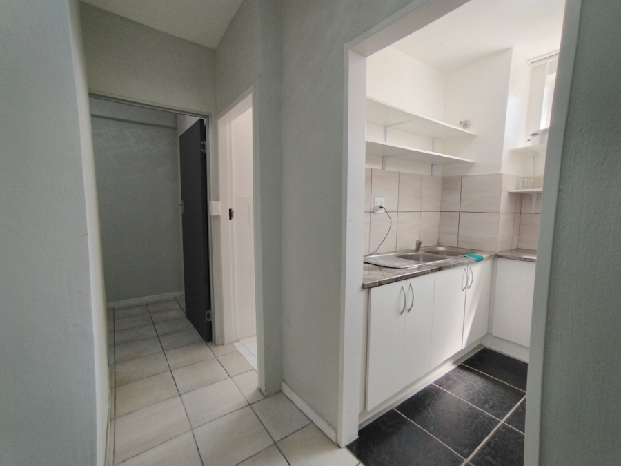 2 Bedroom Property for Sale in Sunnyside Gauteng