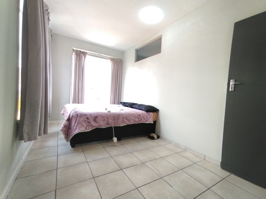 2 Bedroom Property for Sale in Sunnyside Gauteng