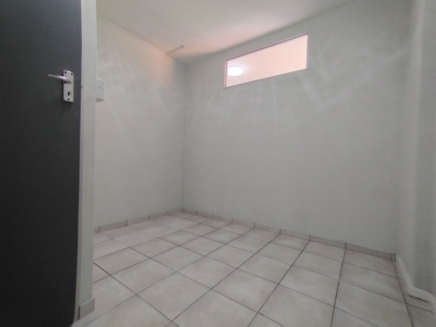 2 Bedroom Property for Sale in Sunnyside Gauteng