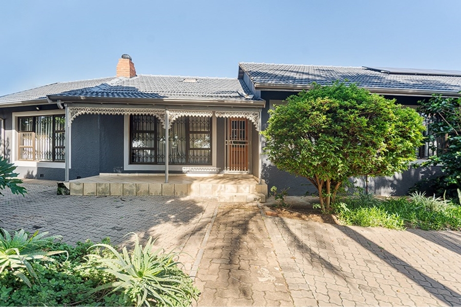 3 Bedroom Property for Sale in Birchleigh Gauteng