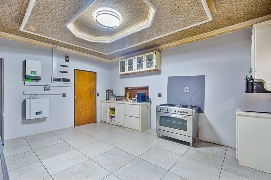 3 Bedroom Property for Sale in Birchleigh Gauteng