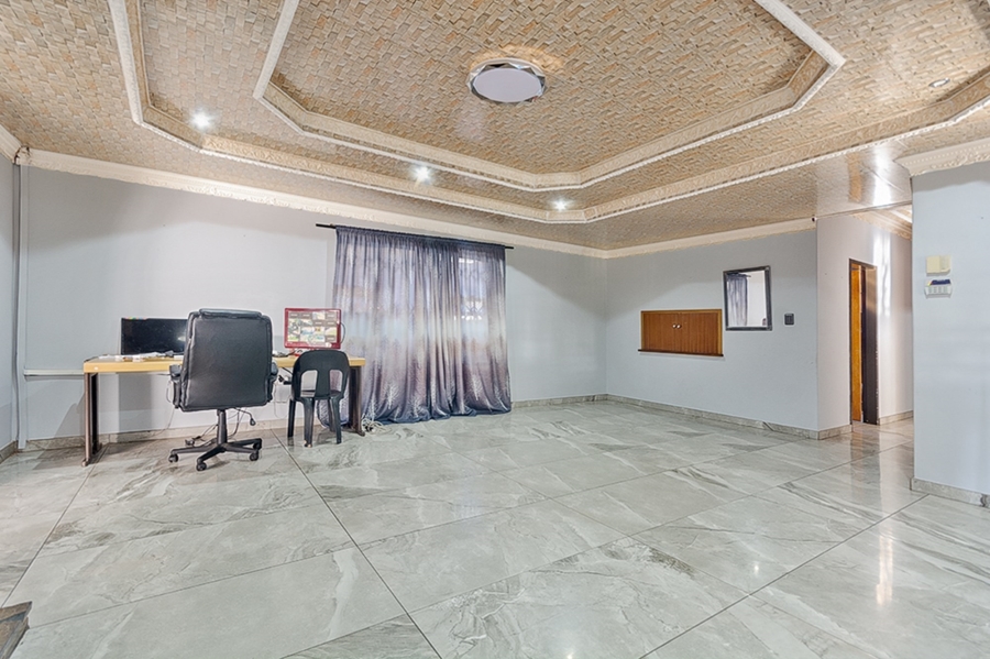 3 Bedroom Property for Sale in Birchleigh Gauteng