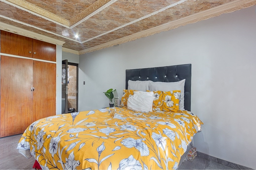 3 Bedroom Property for Sale in Birchleigh Gauteng