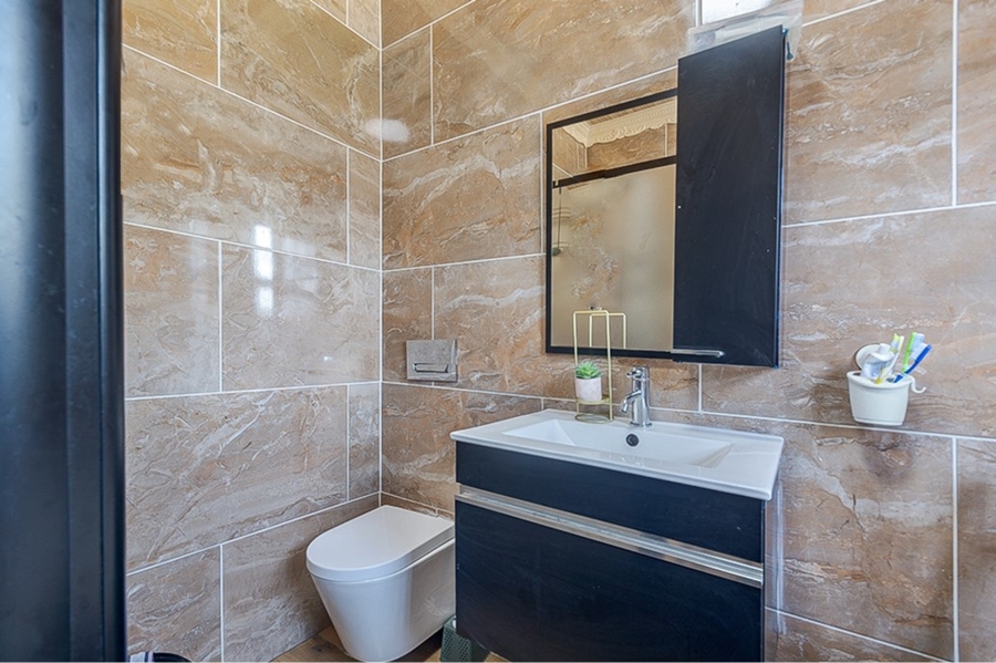 3 Bedroom Property for Sale in Birchleigh Gauteng