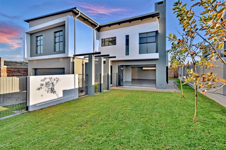 3 Bedroom Property for Sale in Fountainbrook Estate Gauteng