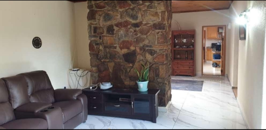 4 Bedroom Property for Sale in Glenvista Gauteng