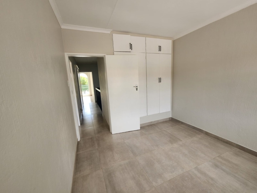 2 Bedroom Property for Sale in Sinoville Gauteng