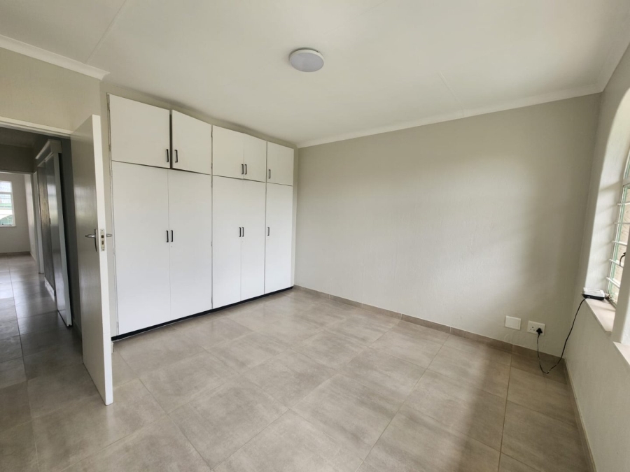 2 Bedroom Property for Sale in Sinoville Gauteng