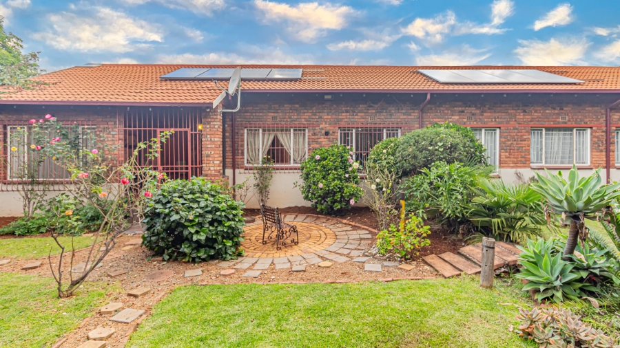 2 Bedroom Property for Sale in Lambton Gauteng