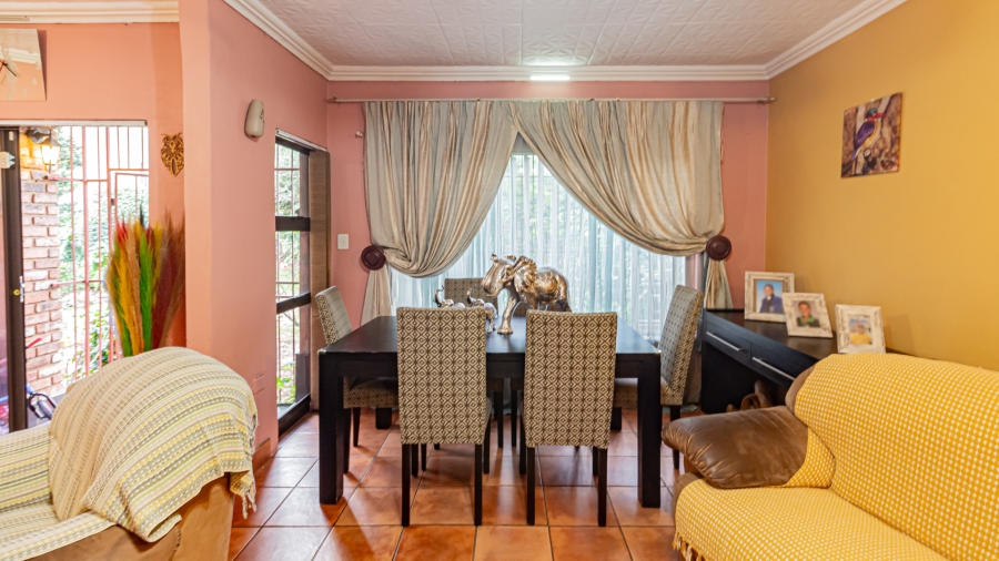 2 Bedroom Property for Sale in Lambton Gauteng