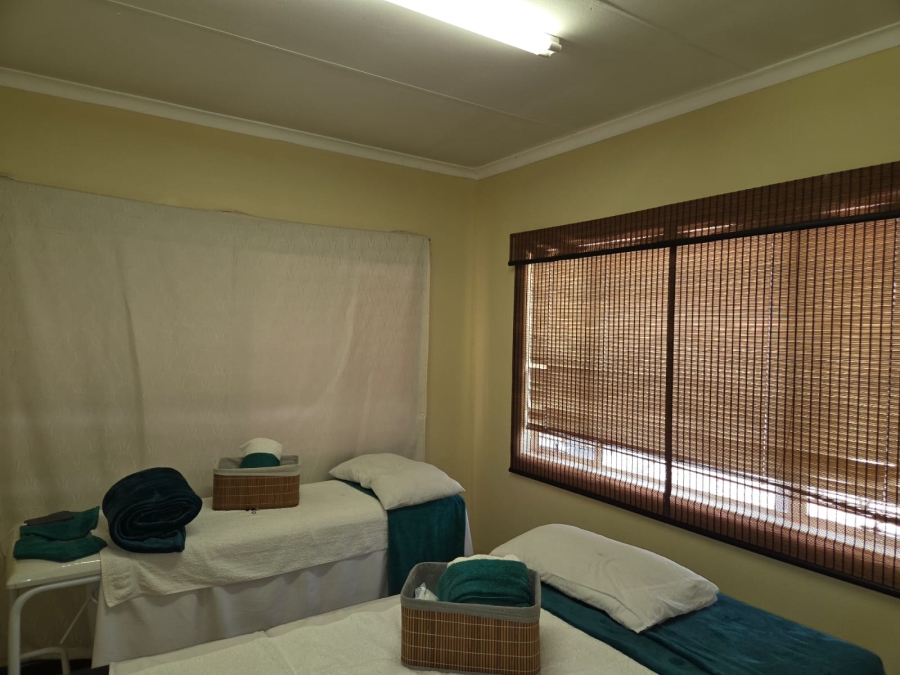 Commercial Property for Sale in Sinoville Gauteng