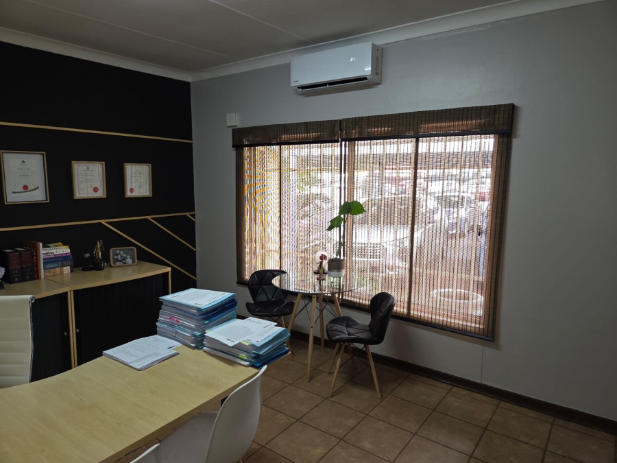 Commercial Property for Sale in Sinoville Gauteng