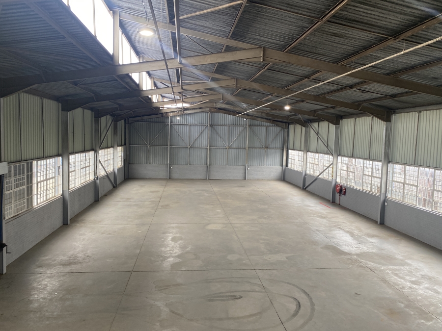 To Let commercial Property for Rent in Clayville Gauteng