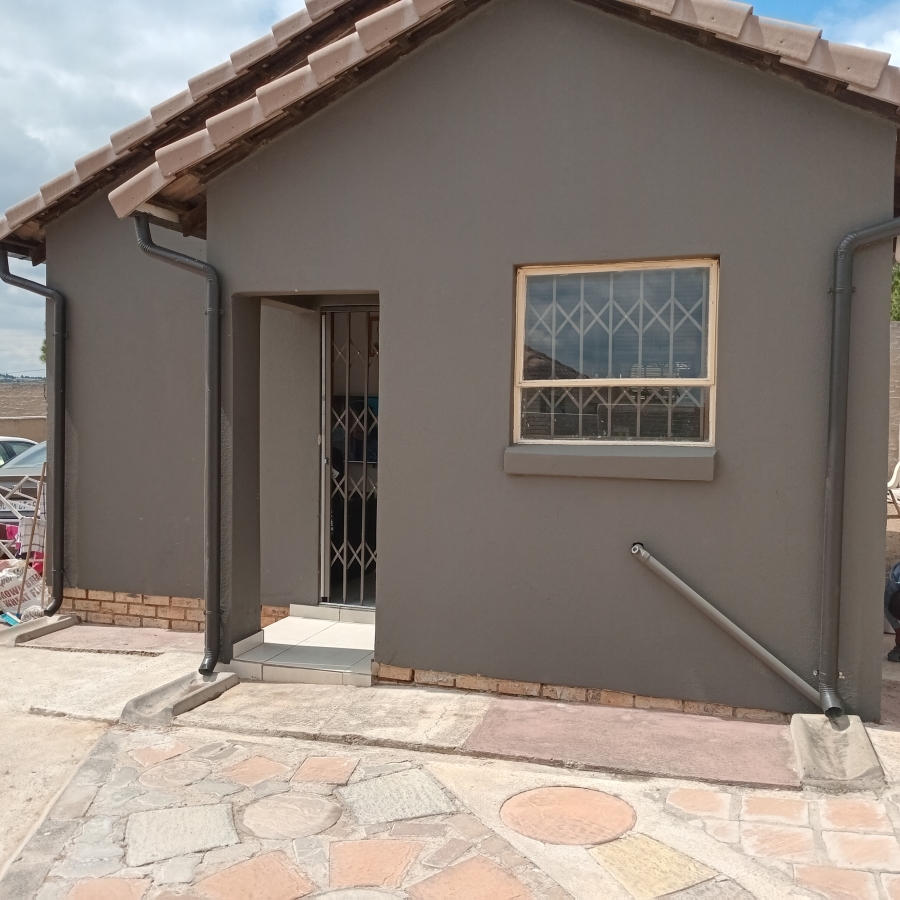 2 Bedroom Property for Sale in Kya Sands Gauteng