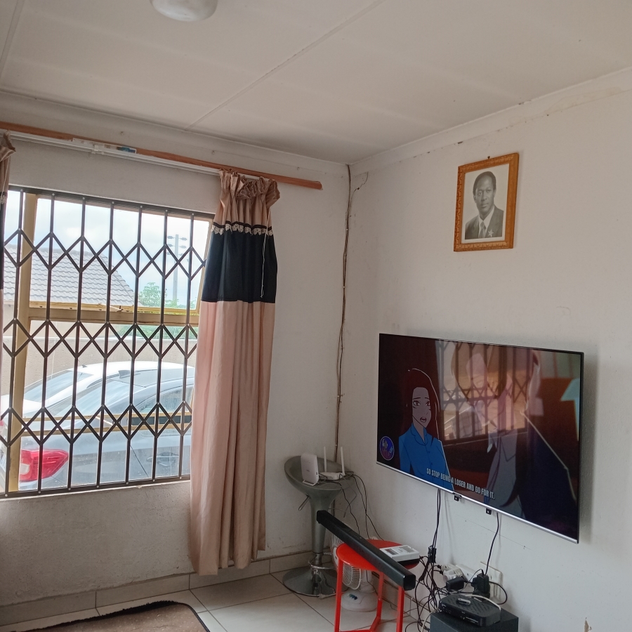 2 Bedroom Property for Sale in Kya Sands Gauteng