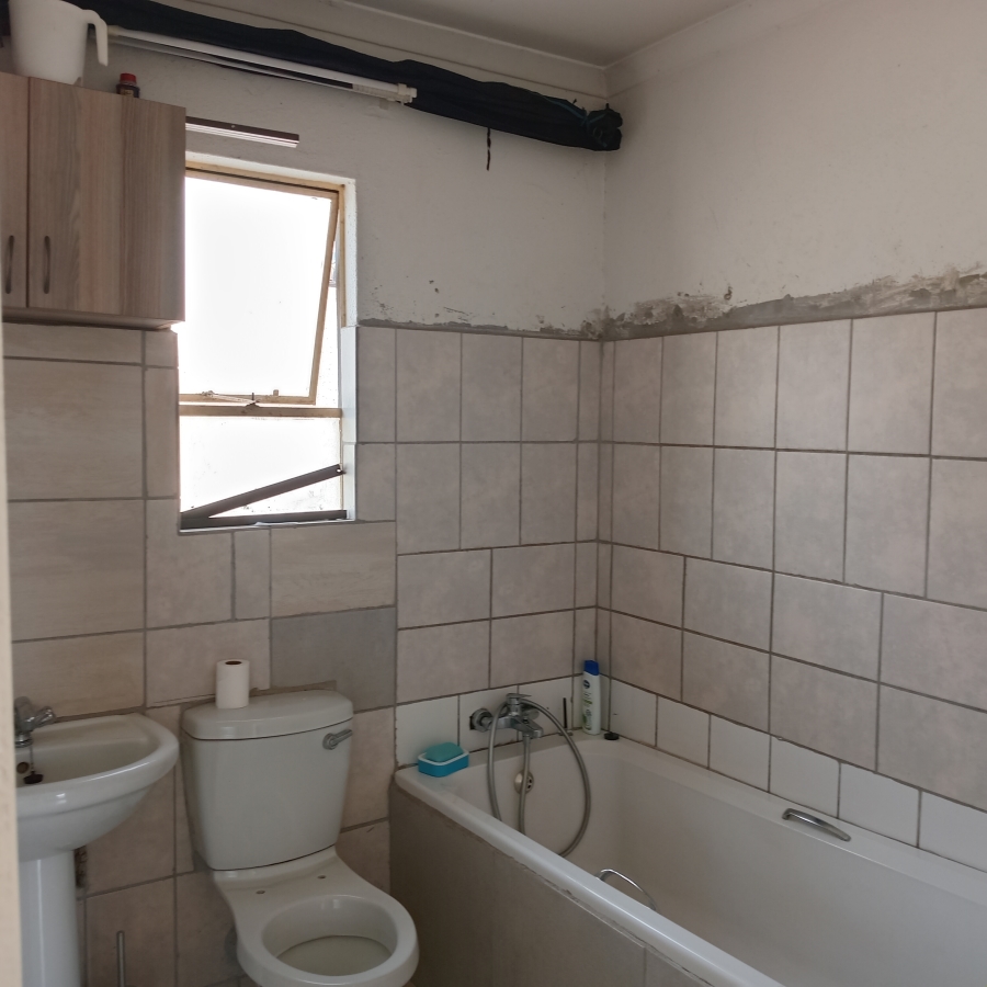 2 Bedroom Property for Sale in Kya Sands Gauteng
