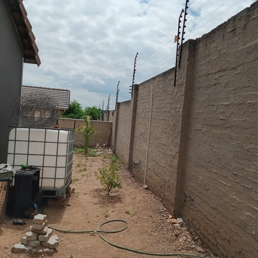 2 Bedroom Property for Sale in Kya Sands Gauteng