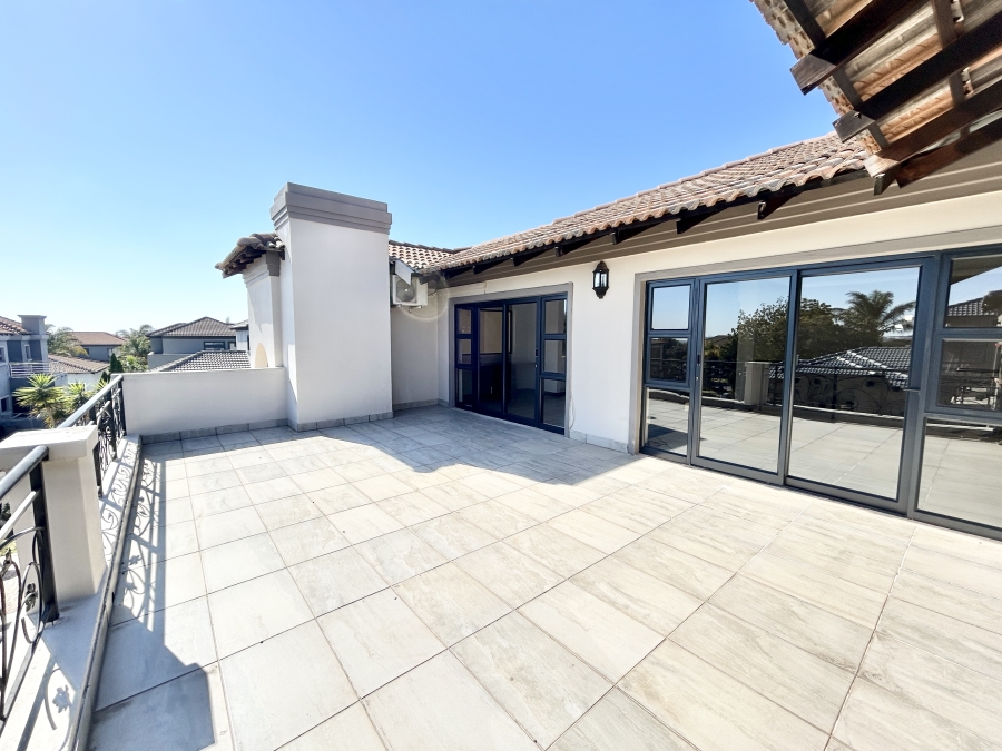 5 Bedroom Property for Sale in Blue Valley Golf Estate Gauteng
