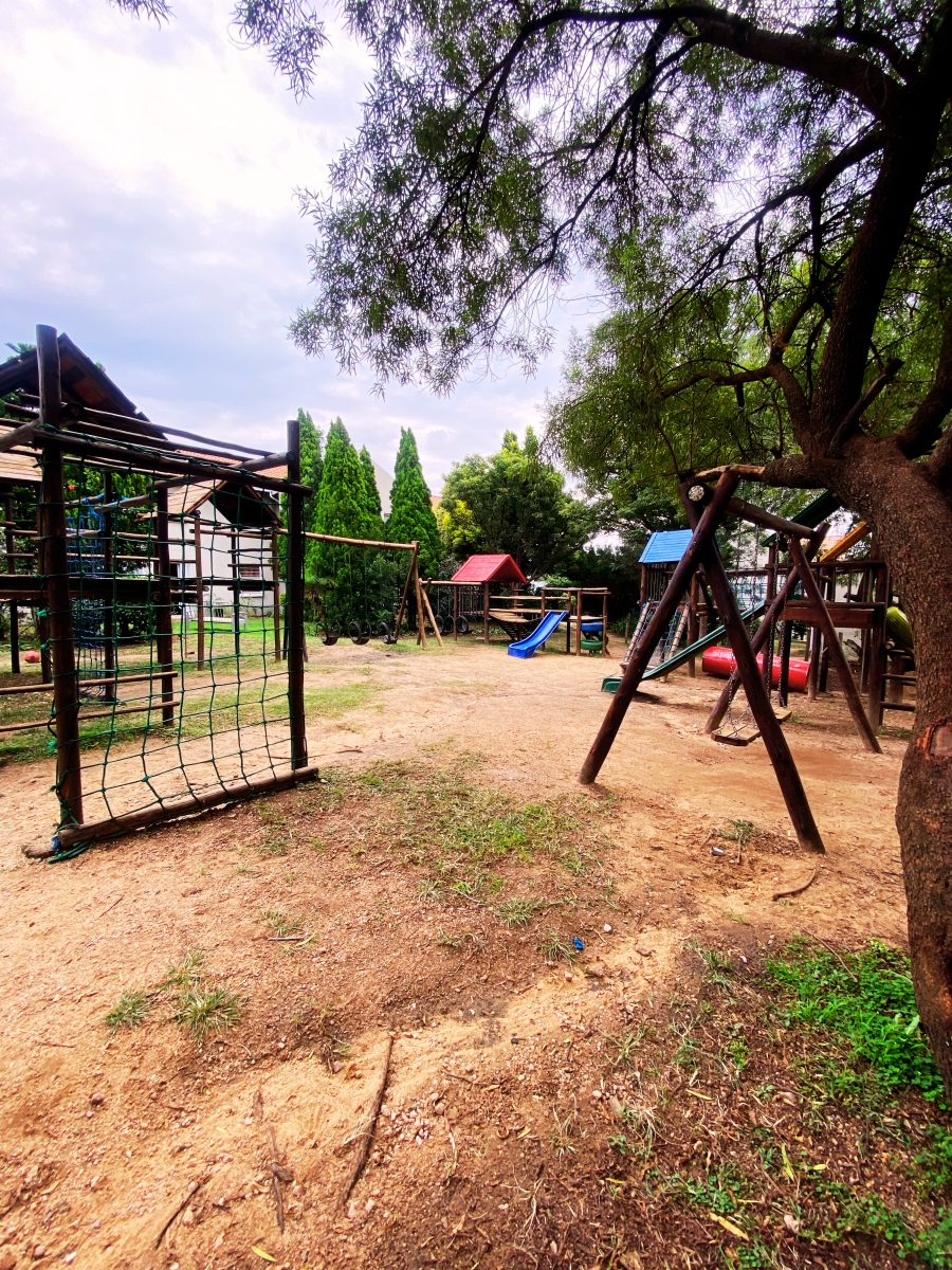 2 Bedroom Property for Sale in Vorna Valley Gauteng