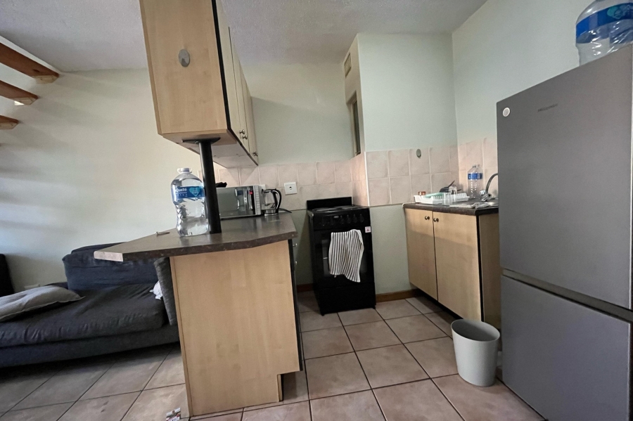 1 Bedroom Property for Sale in Hatfield Gauteng