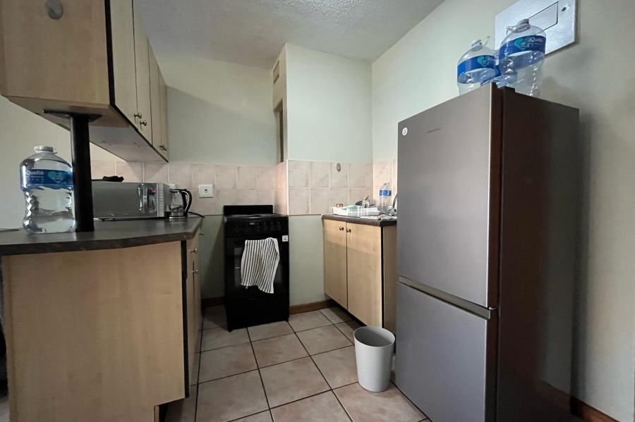 1 Bedroom Property for Sale in Hatfield Gauteng