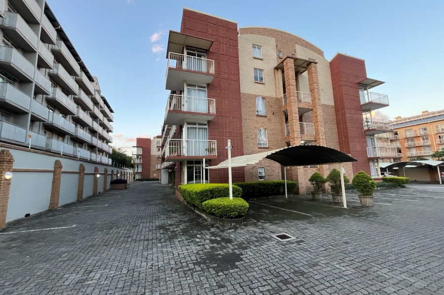1 Bedroom Property for Sale in Hatfield Gauteng