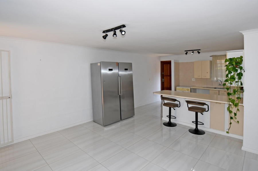 2 Bedroom Property for Sale in Bryanston Gauteng