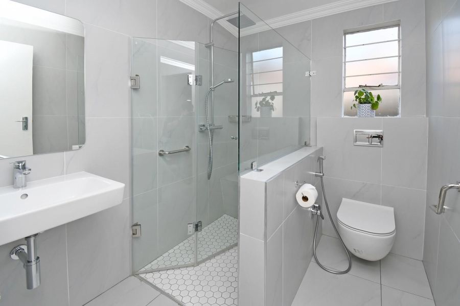 2 Bedroom Property for Sale in Bryanston Gauteng