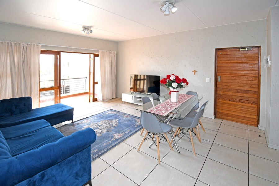 2 Bedroom Property for Sale in Douglasdale Gauteng
