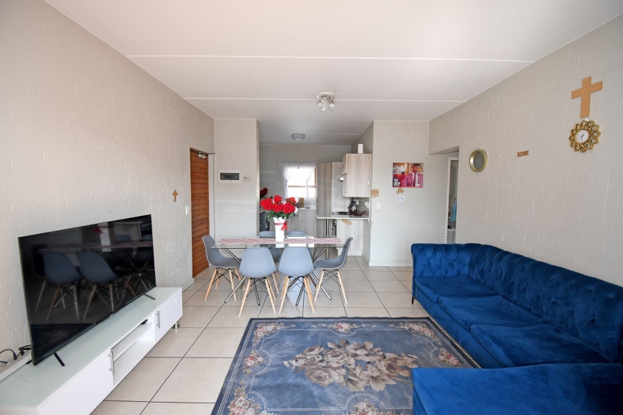 2 Bedroom Property for Sale in Douglasdale Gauteng