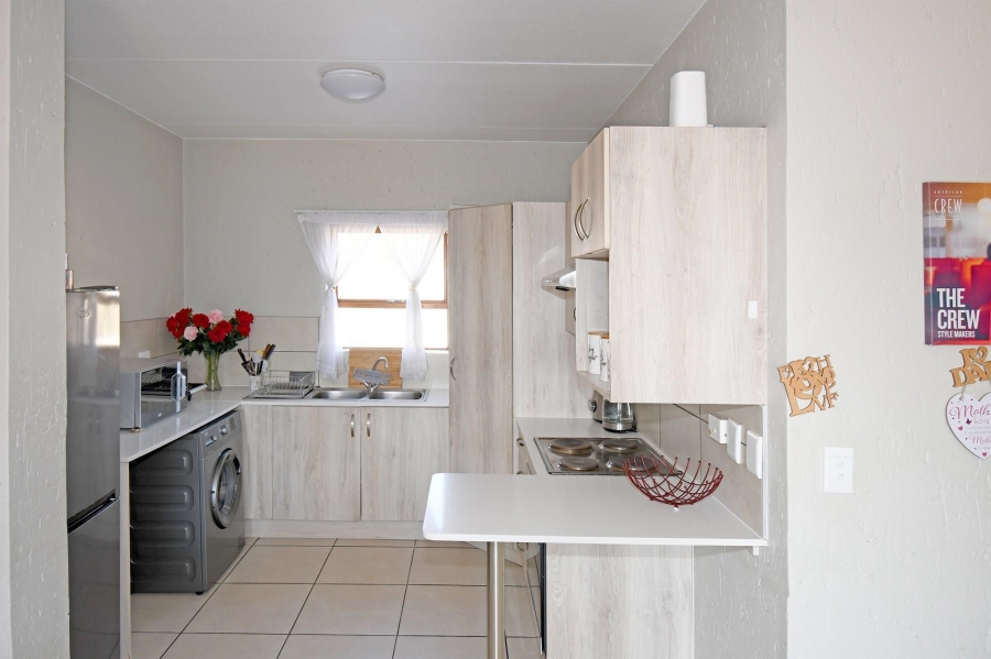2 Bedroom Property for Sale in Douglasdale Gauteng