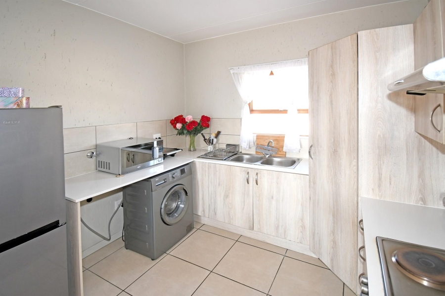 2 Bedroom Property for Sale in Douglasdale Gauteng
