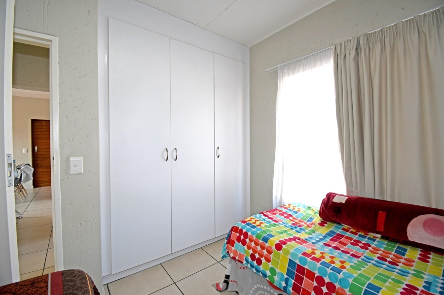 2 Bedroom Property for Sale in Douglasdale Gauteng