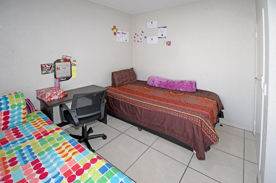 2 Bedroom Property for Sale in Douglasdale Gauteng