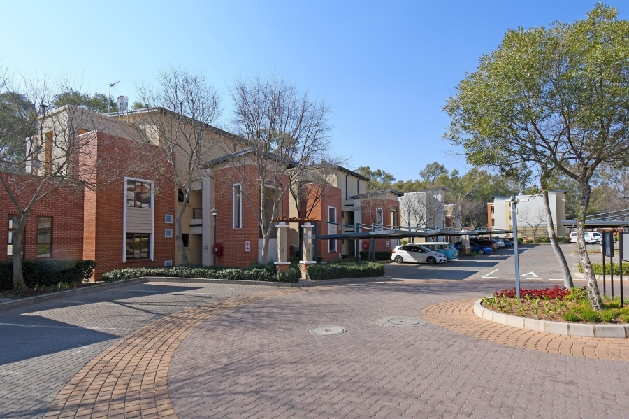 2 Bedroom Property for Sale in Douglasdale Gauteng