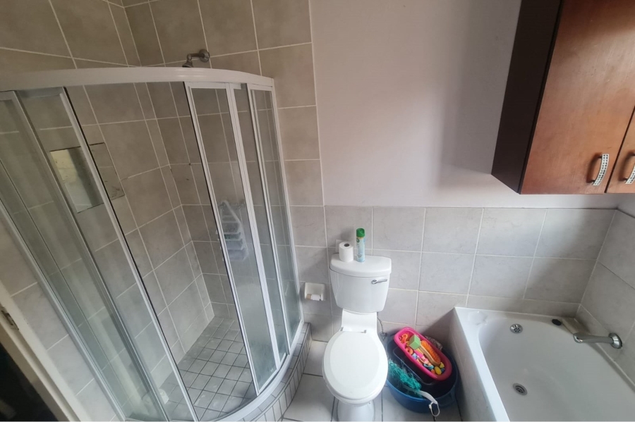 3 Bedroom Property for Sale in Honeydew Ridge Gauteng