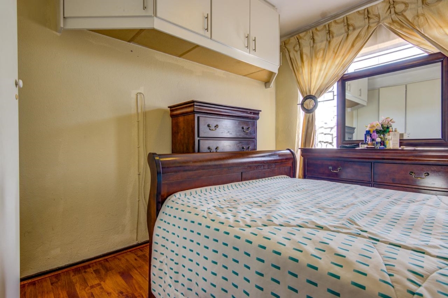 1 Bedroom Property for Sale in Norkem Park Gauteng