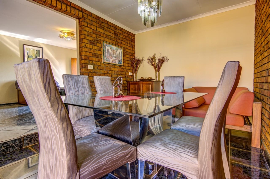 1 Bedroom Property for Sale in Norkem Park Gauteng