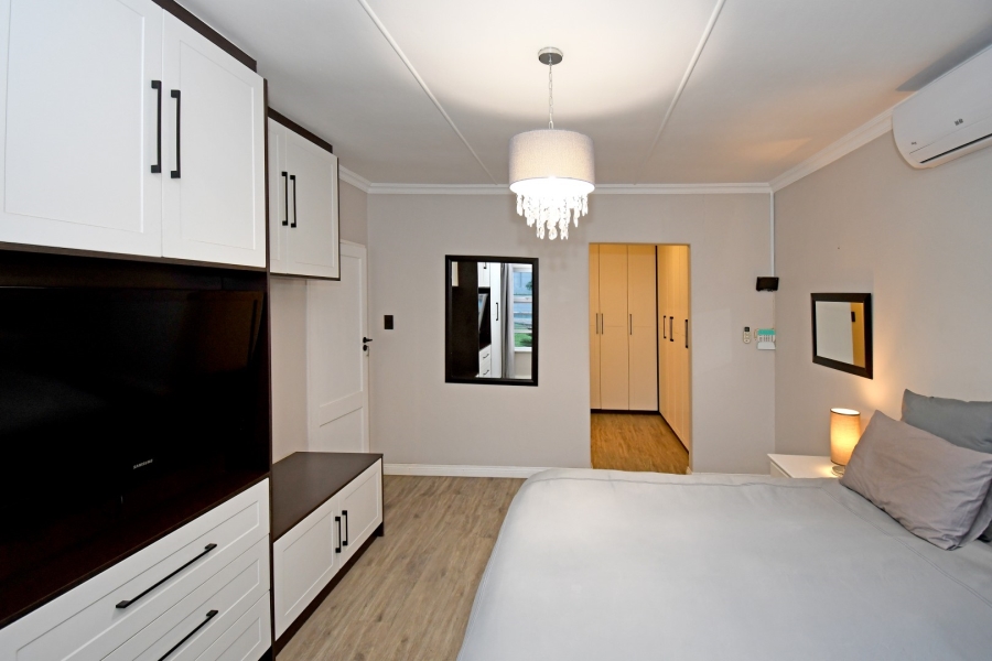 5 Bedroom Property for Sale in Parkmore Gauteng