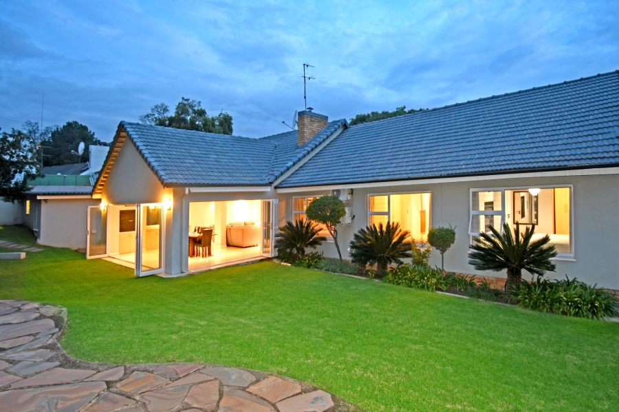 5 Bedroom Property for Sale in Parkmore Gauteng