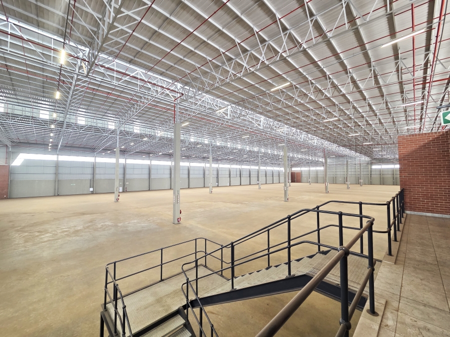 To Let commercial Property for Rent in Louwlardia Gauteng