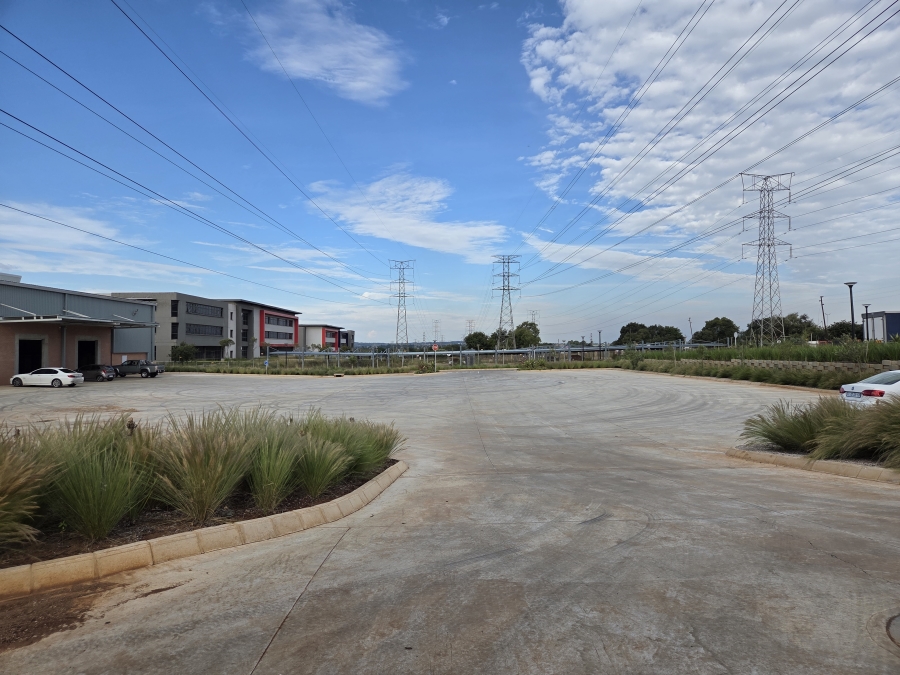 To Let commercial Property for Rent in Louwlardia Gauteng