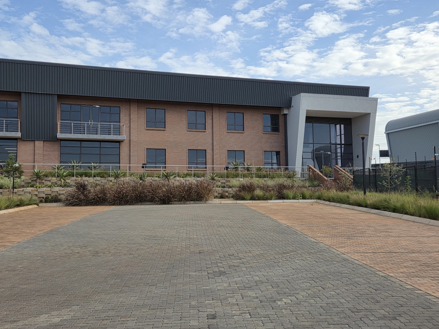 To Let commercial Property for Rent in Louwlardia Gauteng