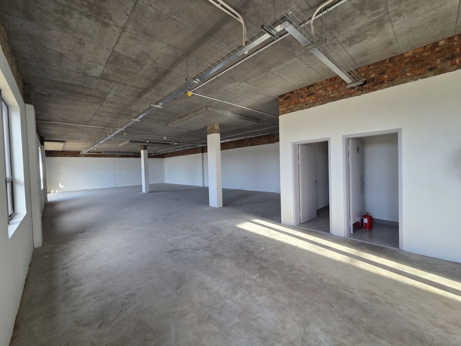 To Let commercial Property for Rent in Louwlardia Gauteng