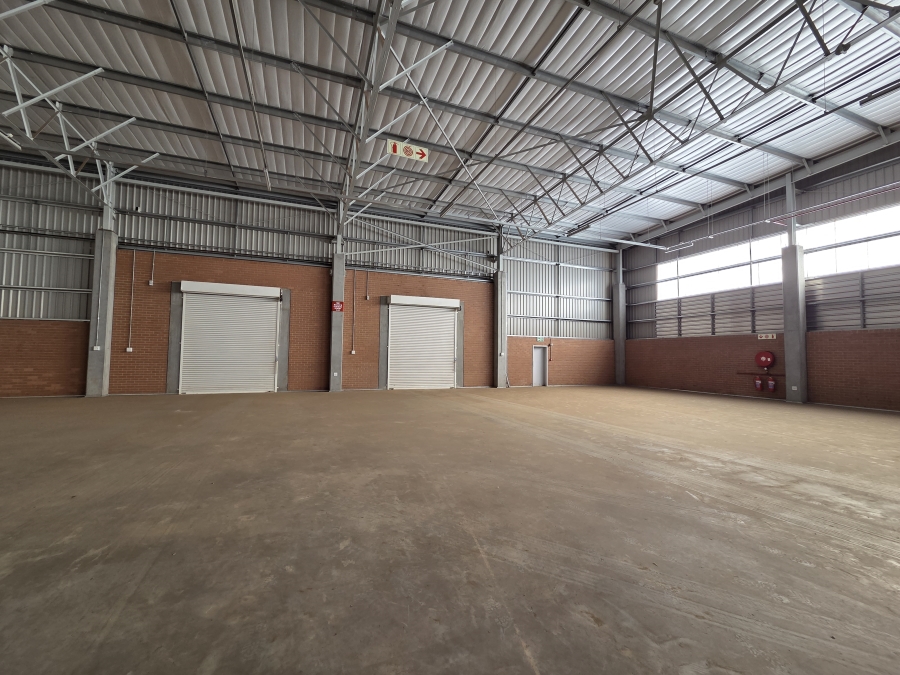 To Let commercial Property for Rent in Louwlardia Gauteng