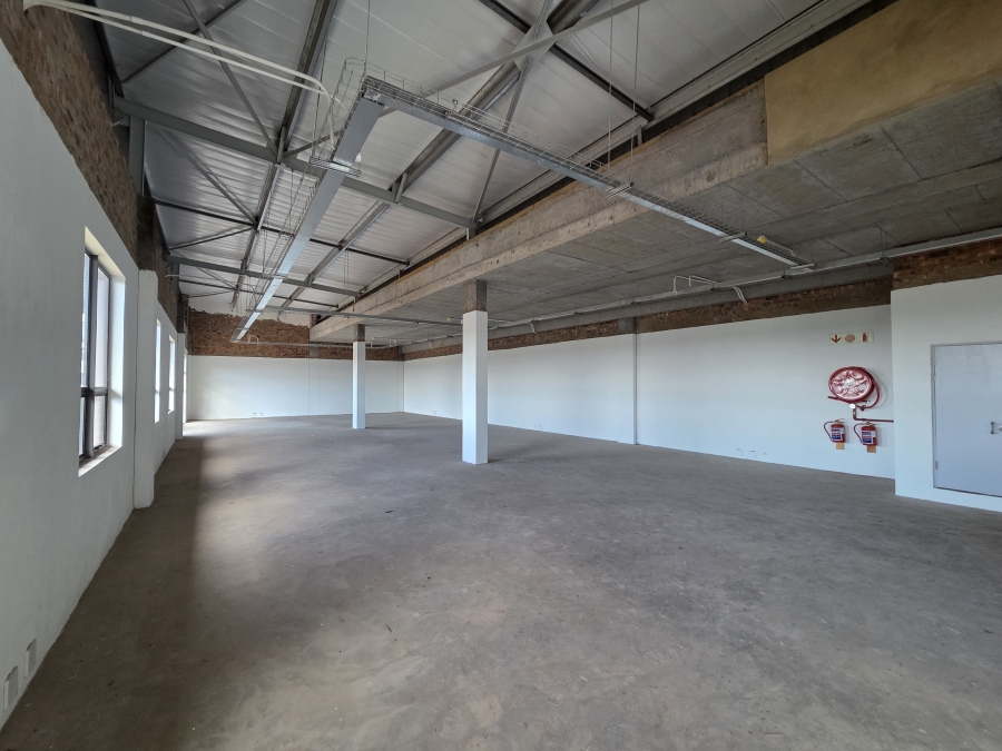 To Let commercial Property for Rent in Louwlardia Gauteng