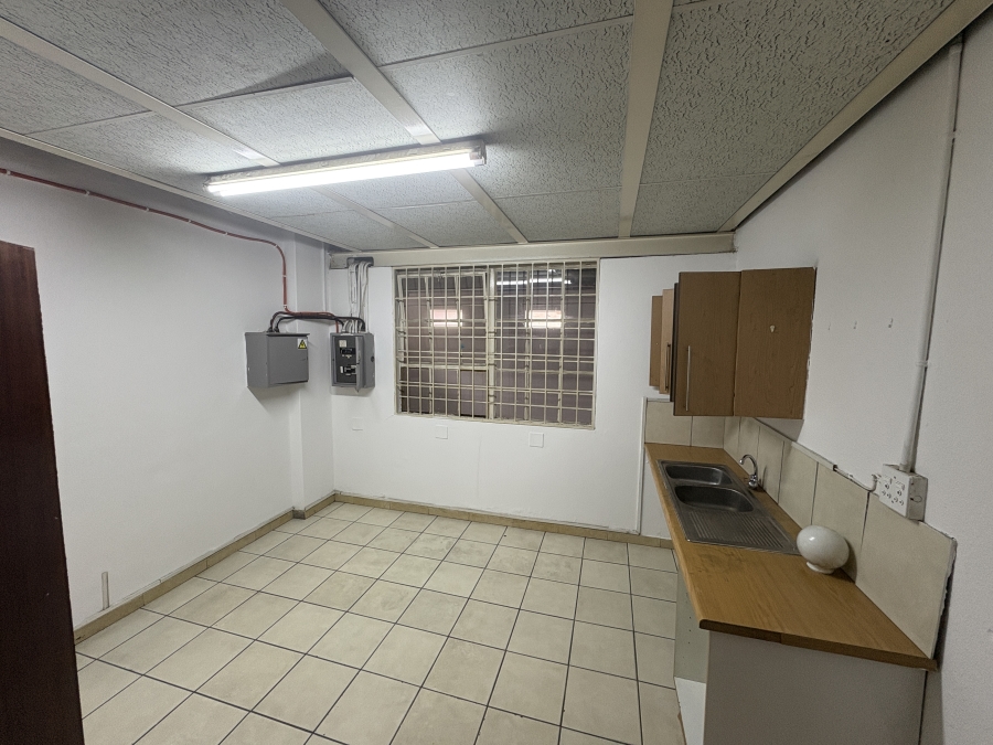 To Let commercial Property for Rent in Jet Park Gauteng