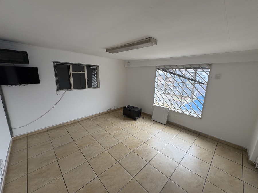 To Let commercial Property for Rent in Jet Park Gauteng