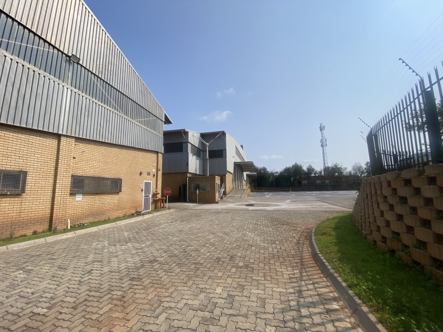 Commercial Property for Sale in Longmeadow Gauteng