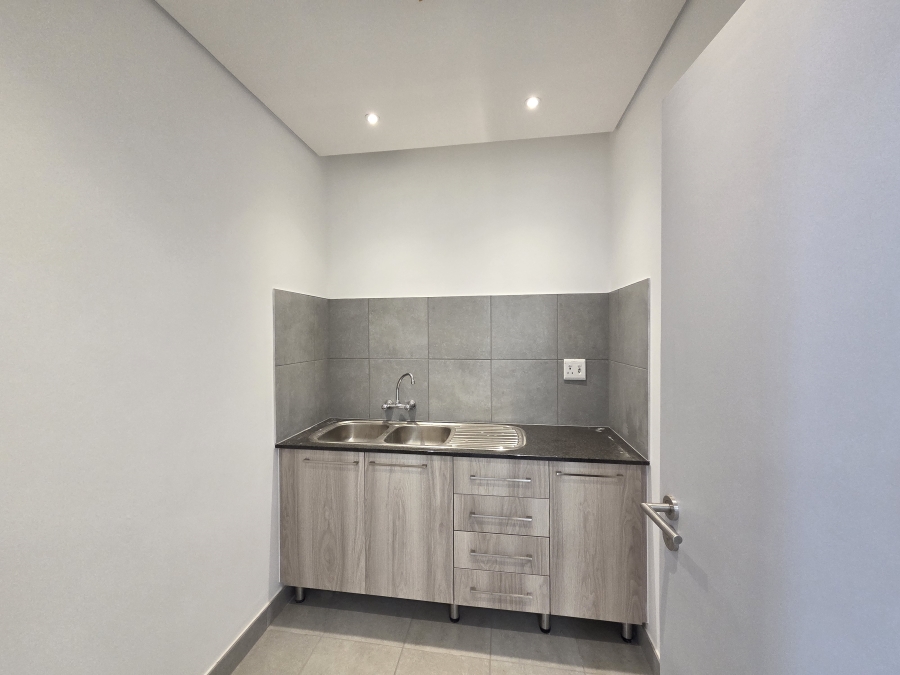 To Let commercial Property for Rent in Louwlardia Gauteng